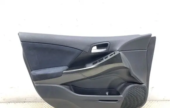 Honda Civic IX Front door card panel trim