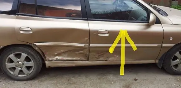 KIA Rio Front door window glass four-door