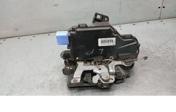 Skoda Roomster (5J) Front door lock 3B1837015AR