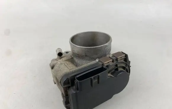 Subaru Legacy Throttle valve 16112AA010