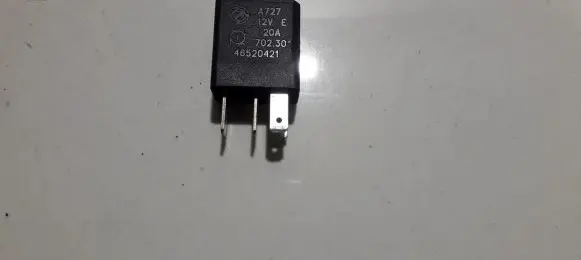 Alfa Romeo 147 Other relay 46520411 232006