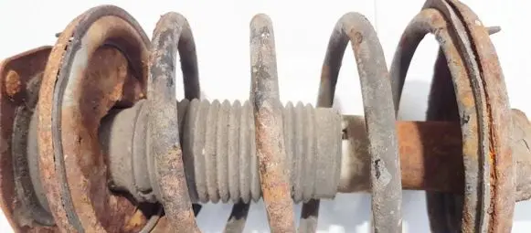 Hyundai Lantra II Front coil spring