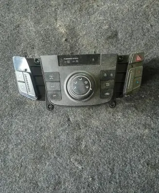 Hyundai i40 Climate control unit 972503ZCC0