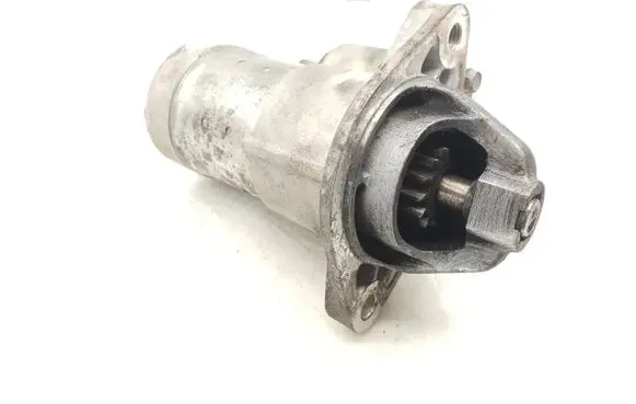 Opel Astra J Starter motor 8980147432