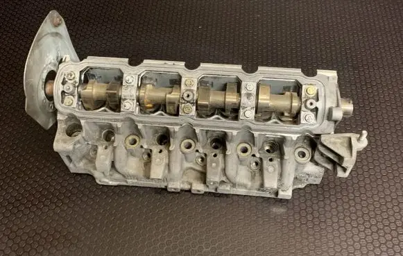 Renault Trafic II (X83) Engine head 311A24112042