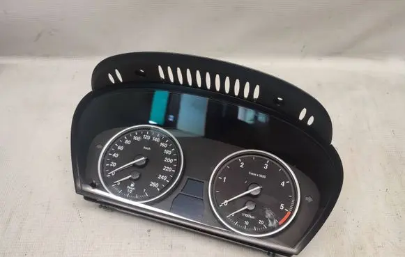 BMW 5 E60 E61 Speedometer (instrument cluster) 62109194889 62109177261 62109168864