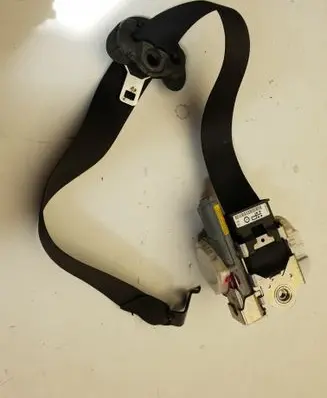 BMW 2 F22 F23 Front seatbelt 34143193 140514