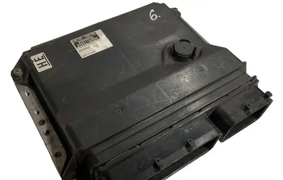 Lexus GS 300 350 430 450H Engine control unit/module 8966130D00 2751005823