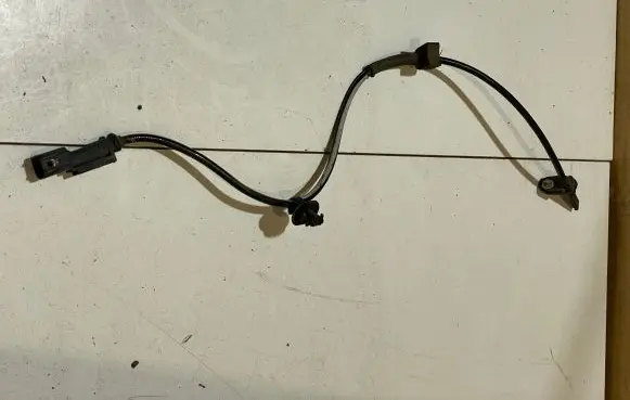 Ford Mustang VI ABS rear brake sensor FR3C2C190BA