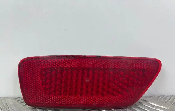 Jeep Grand Cherokee Rear tail light reflector