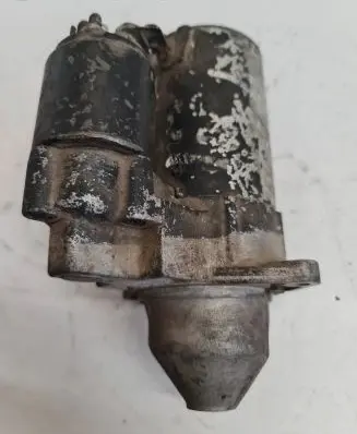 Opel Zafira A Starter motor 0001107077