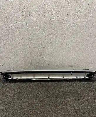 Mercedes-Benz SL R231 Air flow deflector A2318600800