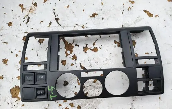 Volkswagen Transporter - Caravelle T5 Dashboard trim 7H0857237