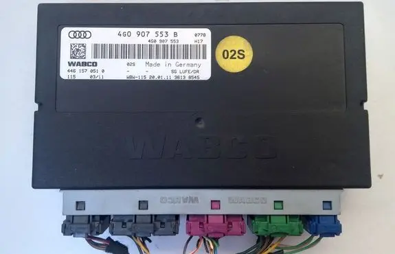 Audi A7 S7 4G Air suspension control unit module (rear) 4G0907553B