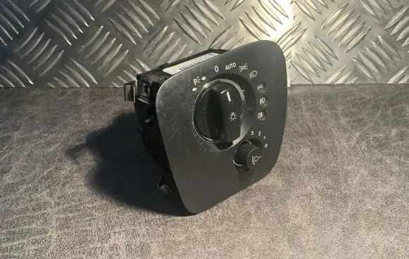 Mercedes-Benz CLS C219 Light switch A2195450604