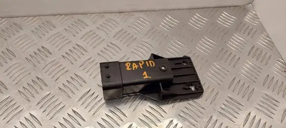 Skoda Rapid (NH) Coolant fan relay 5J0919506