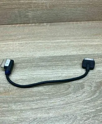 Audi A6 S6 C6 4F iPod connector socket 4F0051510K