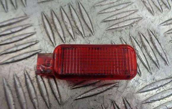 Audi A6 S6 C5 4B Other interior light 4B0947411