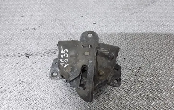 Mitsubishi Grandis Engine bonnet/hood lock/catch