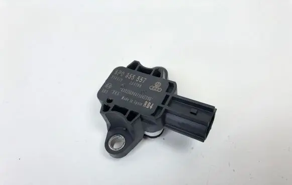 Audi A3 S3 8P Airbag deployment crash/impact sensor 8P0955557