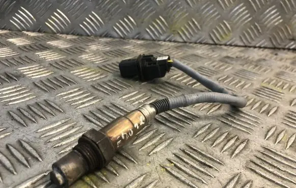 BMW 5 E60 E61 Lambda probe sensor 7537984