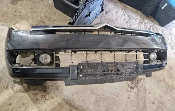 Citroen C6 Front bumper