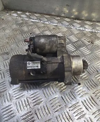 Nissan Almera Tino Starter motor 23300WD000 M008T75371