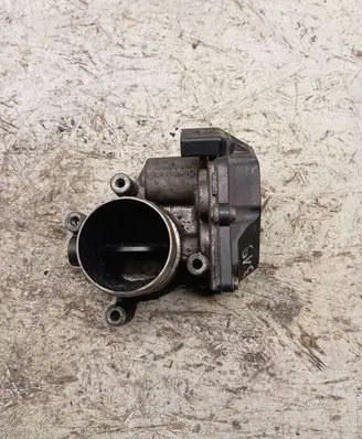 Volkswagen Golf V Throttle valve 03L128063E A2C53338105