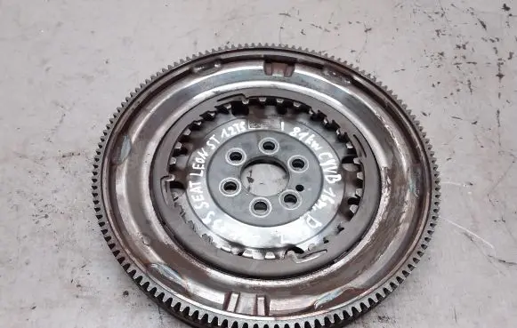 Seat Leon (5F) Flywheel 03F105266C
