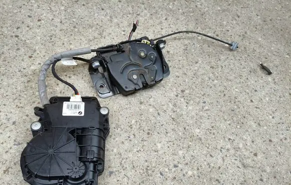 BMW 5 GT F07 Tailgate/trunk/boot lock/catch/latch 726954404 912935108