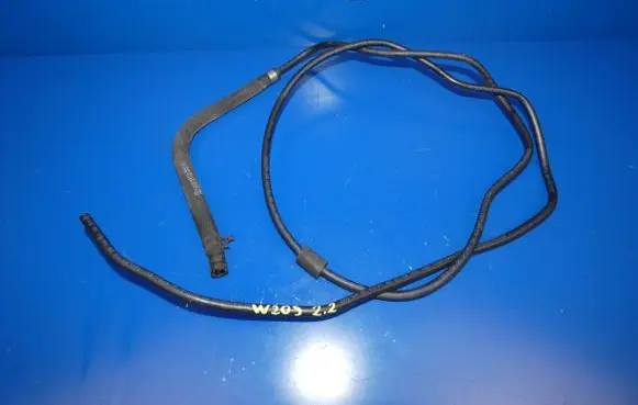 Mercedes-Benz C W205 Vacuum line/pipe/hose 