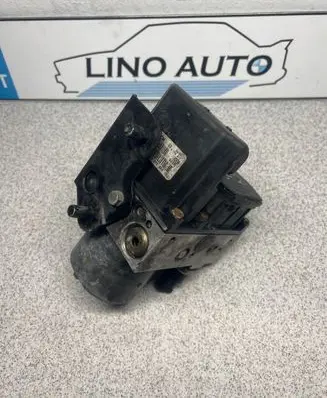 BMW 5 E39 ABS Pump 6758971 34516758969