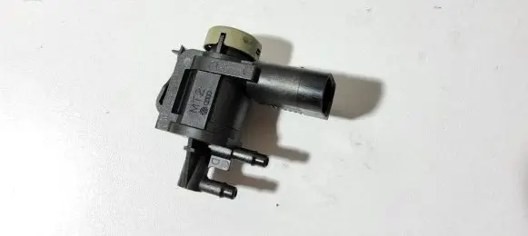 Volkswagen Phaeton Turbo solenoid valve 1K0906283A