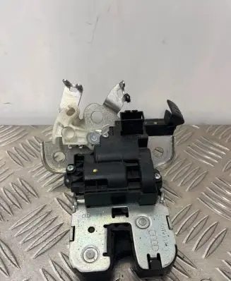 Audi A6 S6 C7 4G Loading door lock 4H0827505