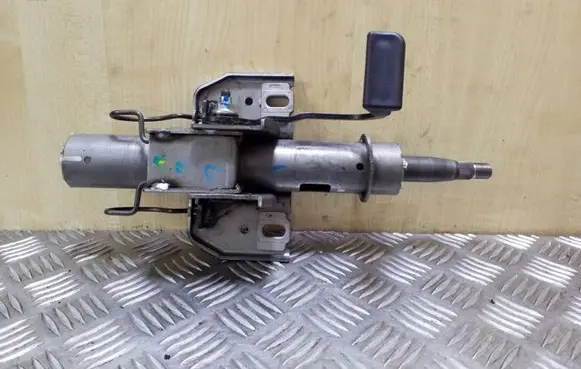 Chevrolet Captiva Steering wheel axle