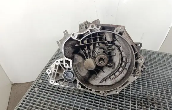 Opel Zafira B Manual 5 speed gearbox F17C394