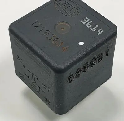 Chevrolet Tahoe Other relay 12193614