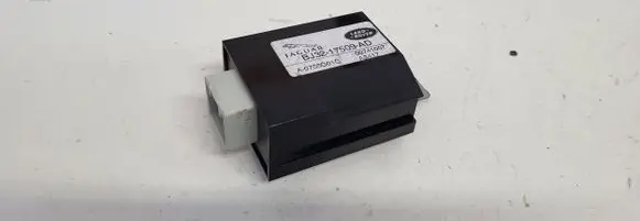 Land Rover Range Rover Evoque L538 Window wiper relay BJ3217509AD A0755G01G 00741007