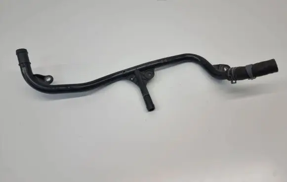 Volkswagen Golf VIII Engine coolant pipe/hose 05E121070