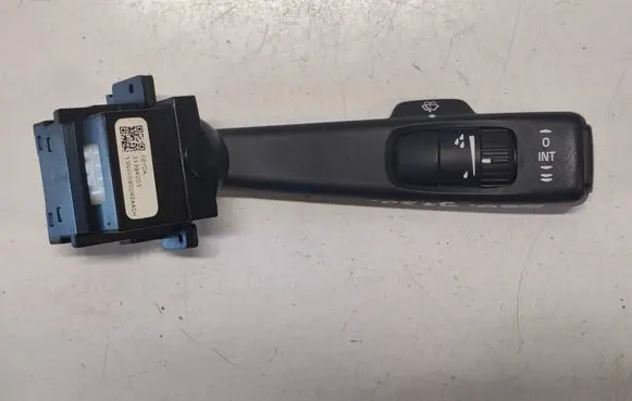 Volvo S60 Wiper control stalk 31394003