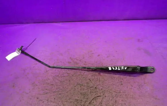 Peugeot 207 CC Front wiper blade arm A7DAGCP