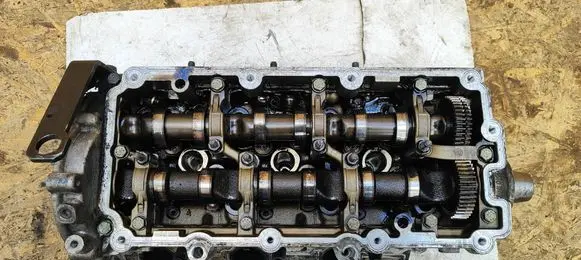 Volkswagen Phaeton Engine head 0593AF