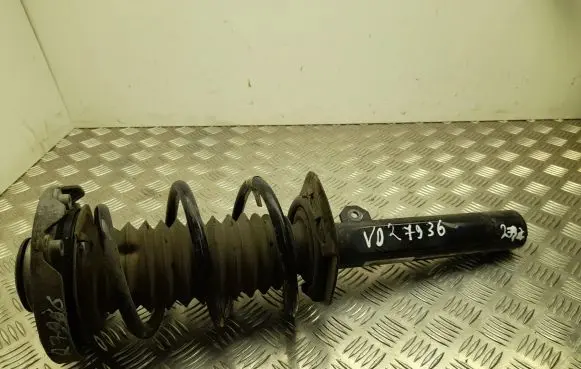 BMW X1 F48 F49 Front shock absorber with coil spring 6861691