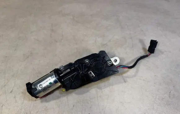 BMW X5 E70 Tailgate/trunk/boot lift motor 51247175817