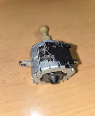 BMW 3 GT F34 Headlight level adjustment motor 70460499
