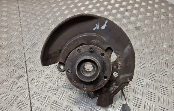 Renault Kadjar Front wheel hub 