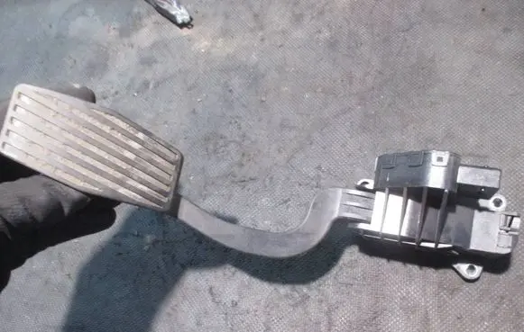 Fiat Grande Punto Accelerator throttle pedal 55702020 B720