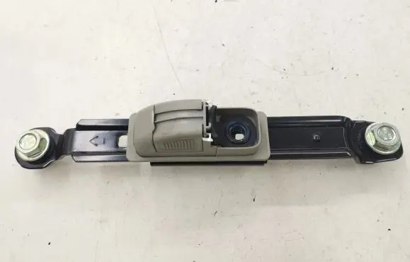 Opel Antara Seat belt adjustment rail 
