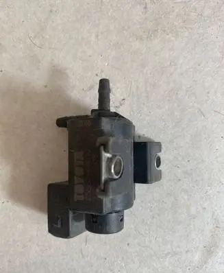 Toyota RAV 4 (XA30) Turbo solenoid valve 258600R010