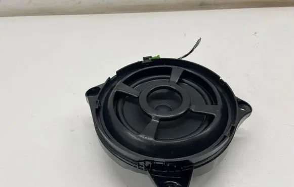 Mercedes-Benz GLE W167 Subwoofer speaker A1678202800